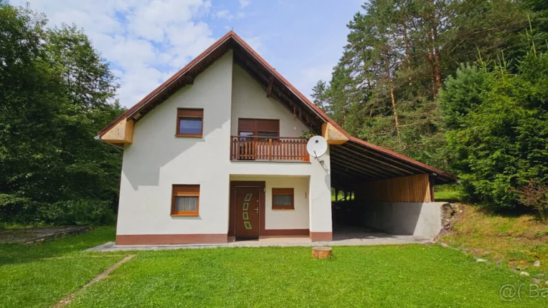 Rekreačná chata na Zahure - Spišské Vlachy, okres Sp. Nová V