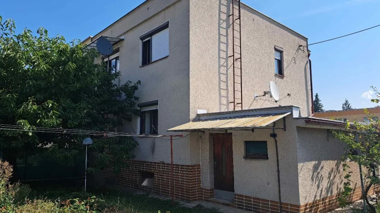 Rodinný dom s garážou, Martin - Stráne