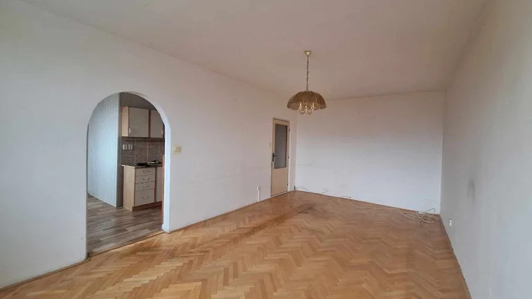 Na predaj 2 izbový byt