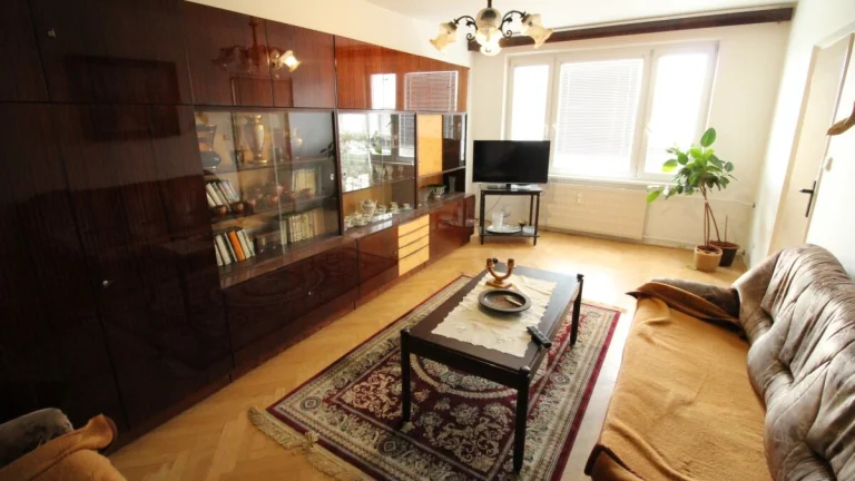 3. izbový byt na predaj, 82 m2, Murgaša, Prievidza