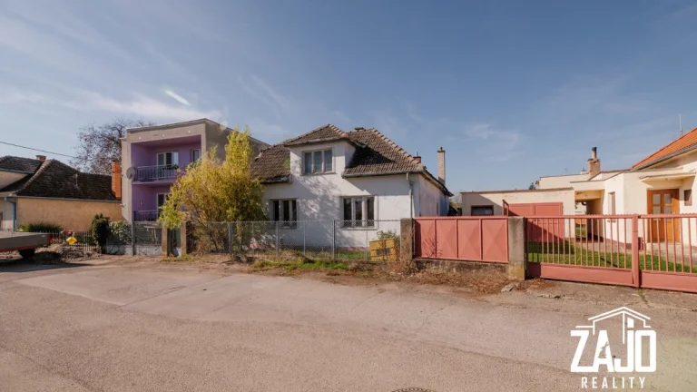 PREDAJ I RD, pôvodný stav, pozemok 746 m2, Veľké Bierovce