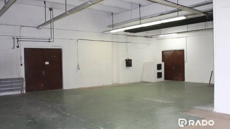 RADO | Na prenájom výrobno/skladový objekt, 250 m2 v Púchove