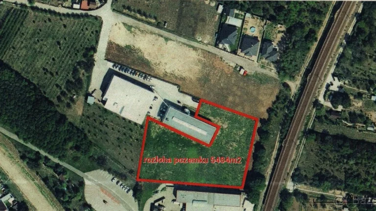 Priemyselný pozemok, Nové Mesto n/V - Mnešice