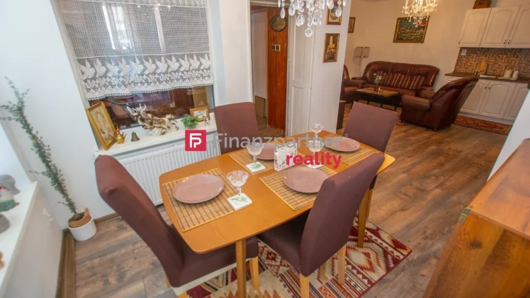 ZNÍŽENÁ CENA Ponúkame na predaj 5 izb. rodinný dom s garážou