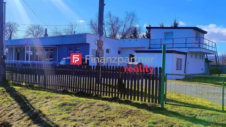 Na predaj podnikateľský objekt, Parchovany