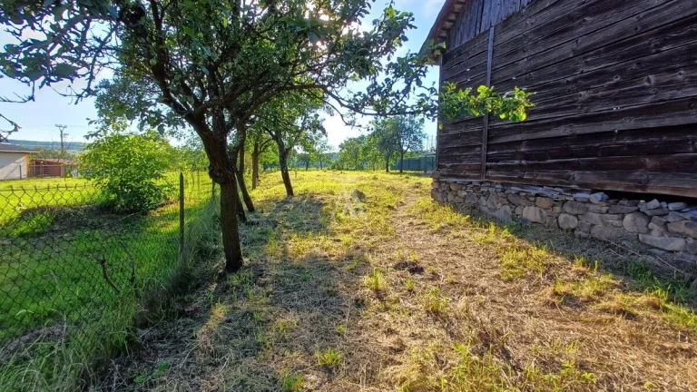 STAVEBNÝ POZEMOK, KECEROVSKÝ LIPOVEC