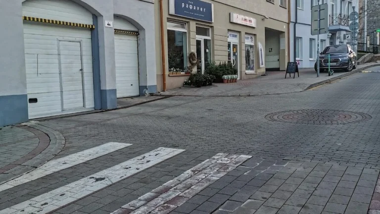 Prenájom garáže, Zámocká ulica, Staré Mesto