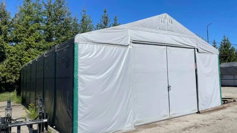 používaná PLACHTOVÁ HALA + posuvná brána