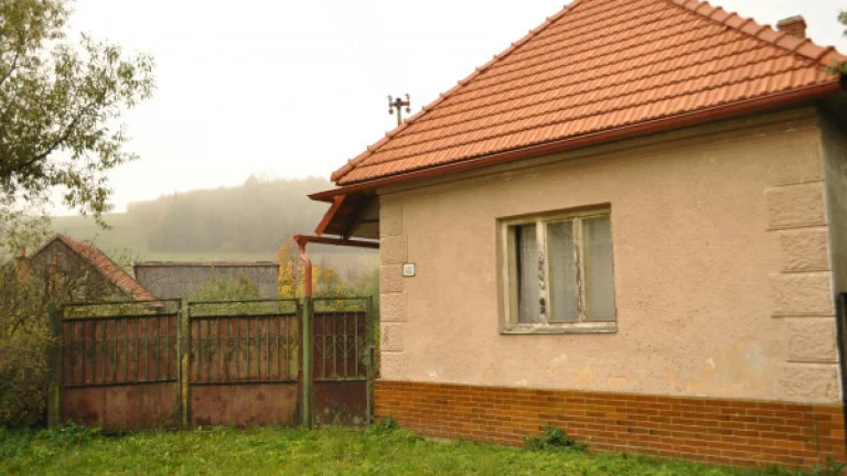 Pozemok s domom v obci Jablonov, okres Levoča