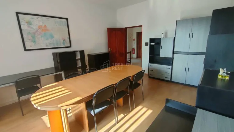 Administratívno-prevádzkové priestory 91m2 v Žiline s parkov