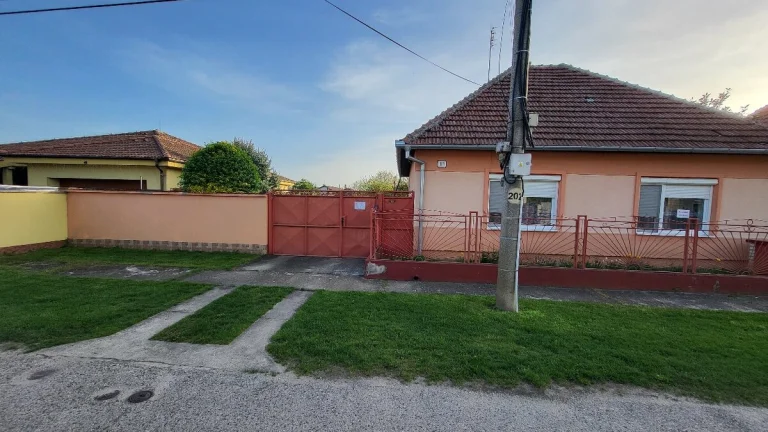 Predám rodinný dom- Andovce