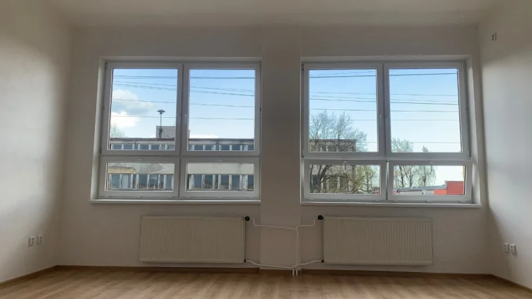Klimatizovaná kancelária na Fiľakovskej ceste - 30m2