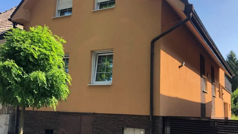 Luxusný dom v centre Tvrdošína