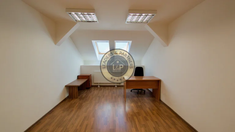 Na prenájom kancelária 21 m², Moyzesova ul., Košice-Staré Me