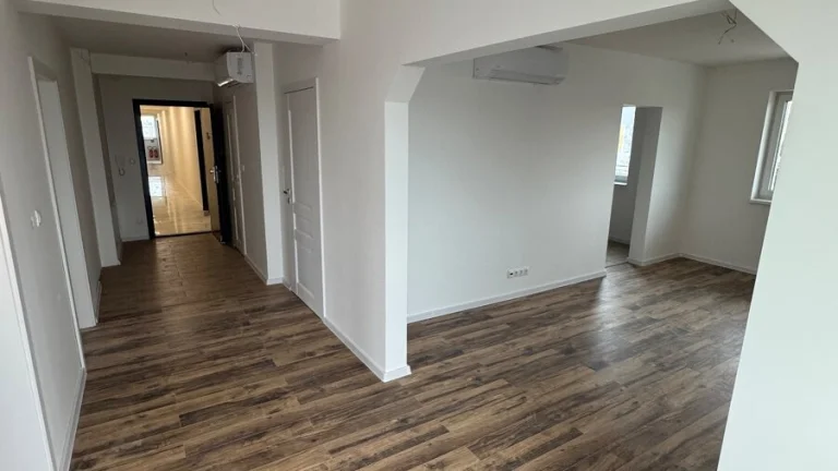 Nový 3 Izbový byt s balkónom 94m2 - V. V. Majakovského - dok