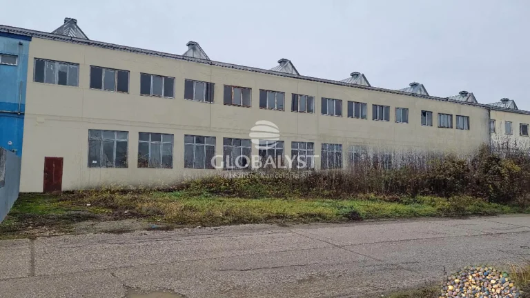 Priemyselná budova - 1000 m2 v Michalovciach