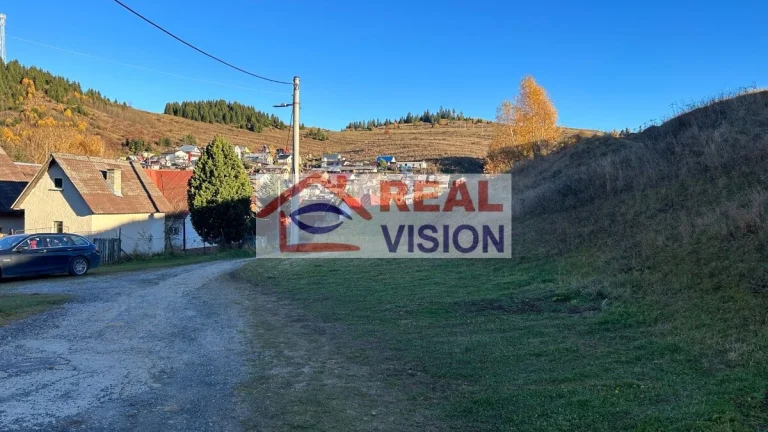 Postavte si dom v nádhernej rázovitej obci -Liptovská Teplič