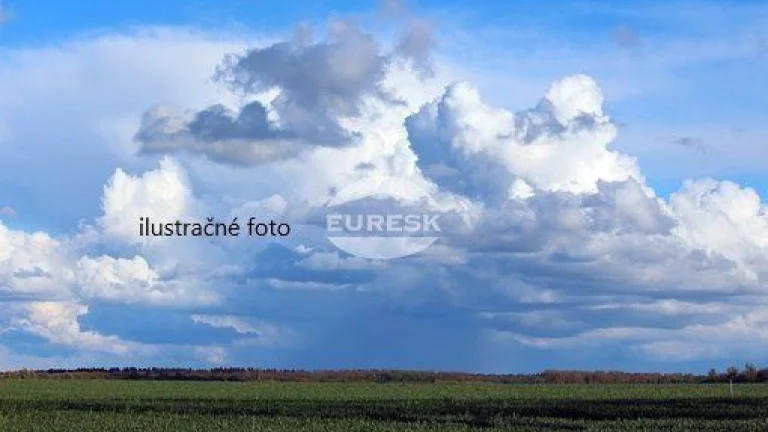 Na predaj pozemok v Humennom.