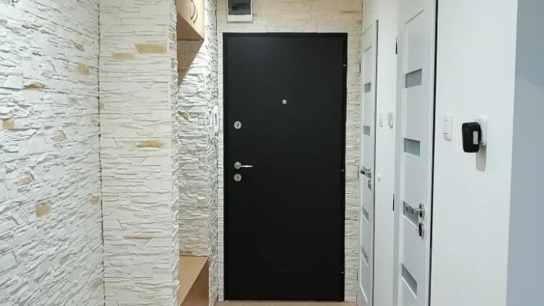 Útulný 3 - izbový byt s dvomi balkónmi, Humenné