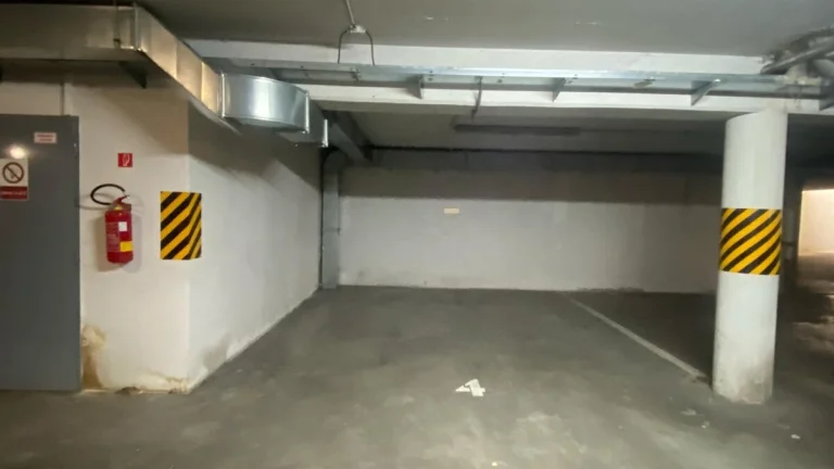 Na prenájom podzemné státie v centre mesta DS