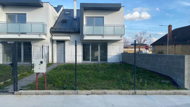 PREDAJ 5 izbový rodinný dom, Čachtice, novostavba, 181 m2