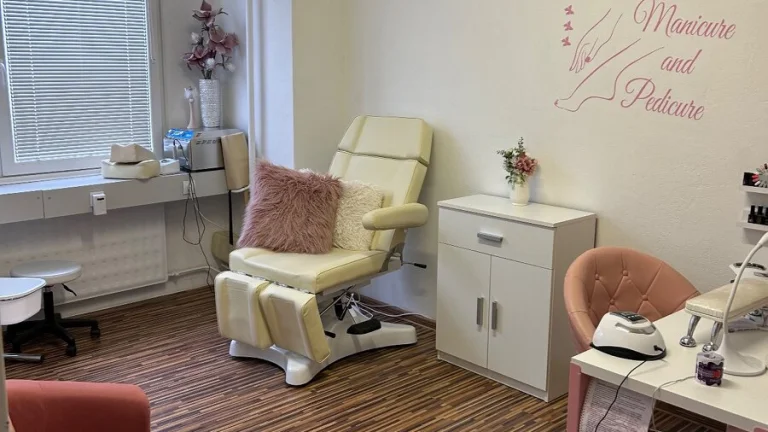 Kancelárie s parkovaním v širšom centre mesta