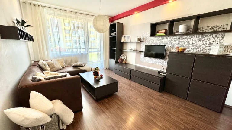2 izbový byt s balkónom na prenájom v Košiciach