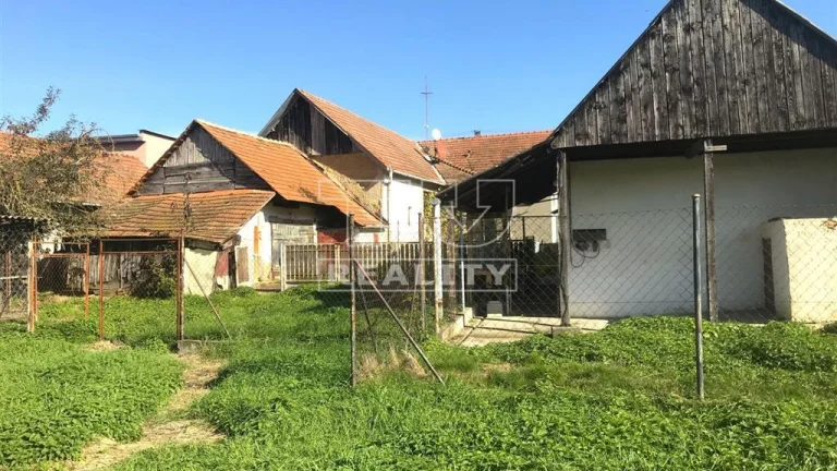 Na predaj vidiecky dom v Choči, 175m2 - REZERVOVANÉ