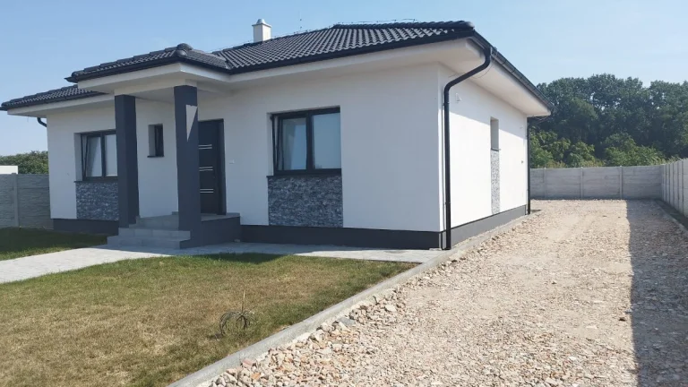 Už dokončený dom v holo, predaj aj na kľúč, Kráľov Brod