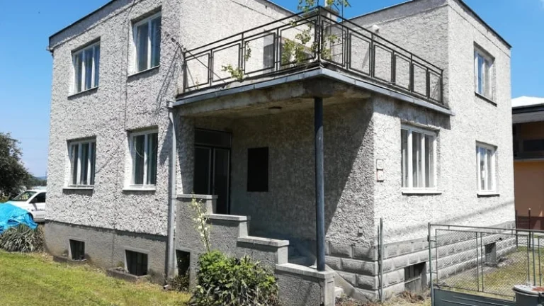 Predaj, rod. dom vo výbornej lokalite, Strážske