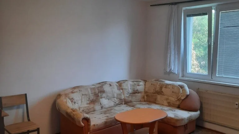 Na prenájom 2 garsónka BA II
