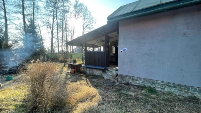 Chata a záhrada pri Badínskom rybníku (Banská Bystrica)