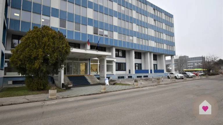 Kancelárie o rozlohe od 20 m2 do 138 m2, BA II. Nevädzova
