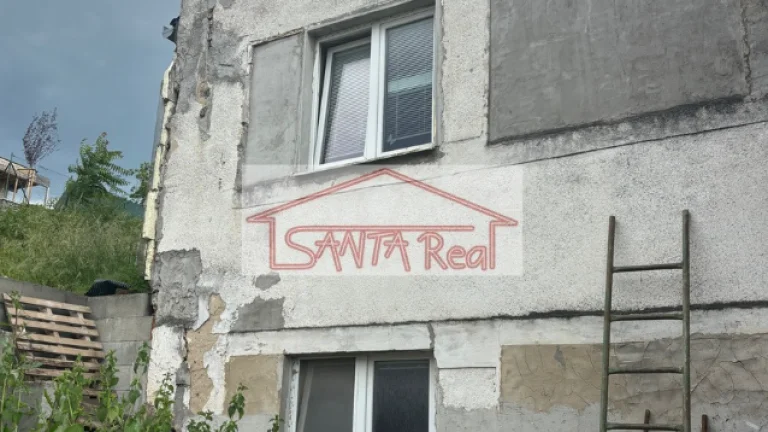 NA PREDAJ RODINNÝ DOM V LEVICIACH, ID 524