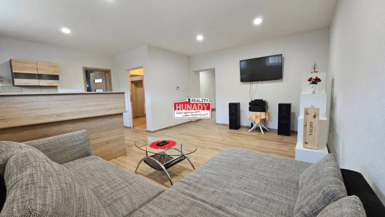 (1.709 m2) POLYFUNKCIA S RÔZNÝMI MOŽNOSŤAMI
