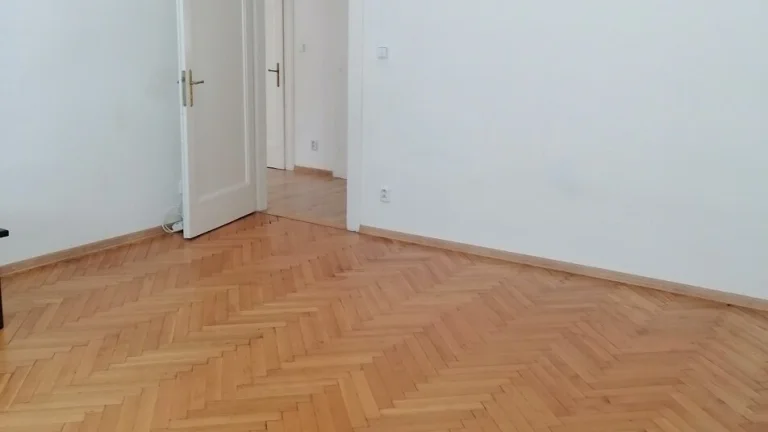 Prenájom 2-izbový byt Žilina Centrum