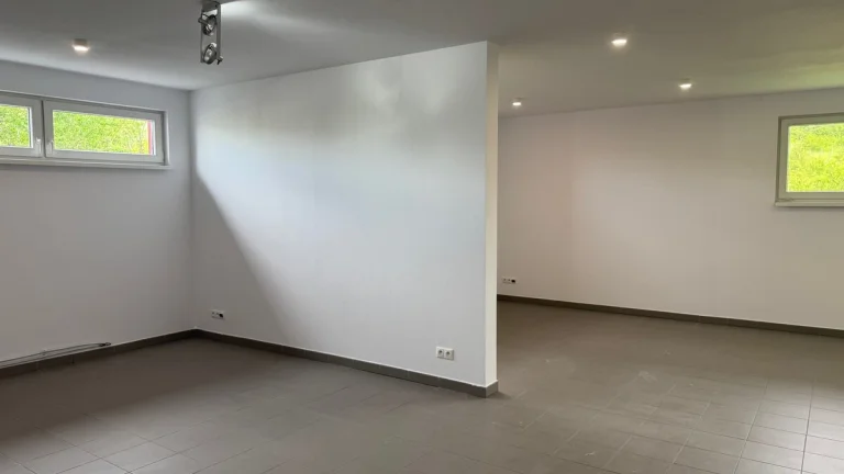 Kancelárský/ obvodný priestor v Novostavbe