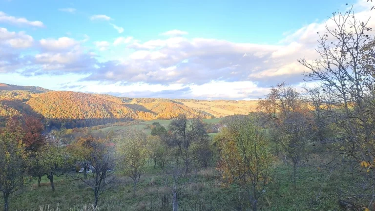 Rekreačný pozemok s výhľadom na chotár