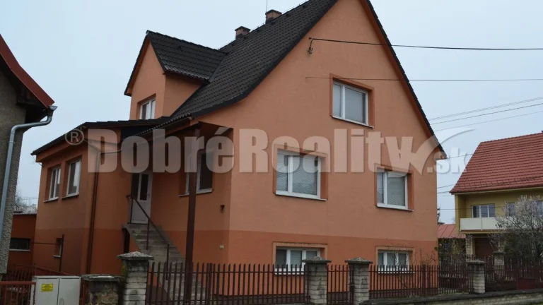 EXKLUZÍVNE Predaj - ihneď voľný rodinný dom vo vyhľadávanej