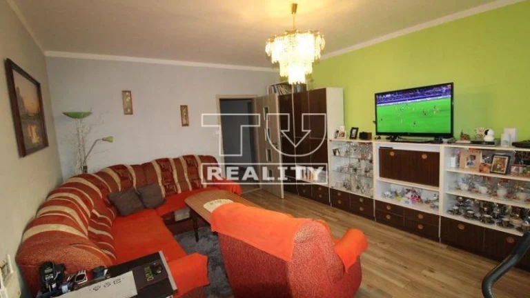 4+1 IZBOVÝ BYT 79 m2 S 2 LODŽIAMI DUBNICA NAD VÁHOM