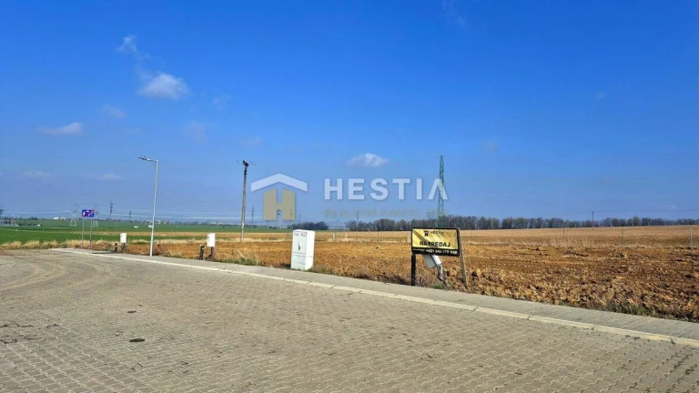 2 stavebné pozemky 614 m2 v novo-vybudovanej lokalite Hlboké