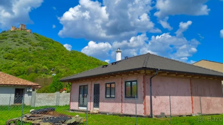 4izb. KERAMICKÝ RD