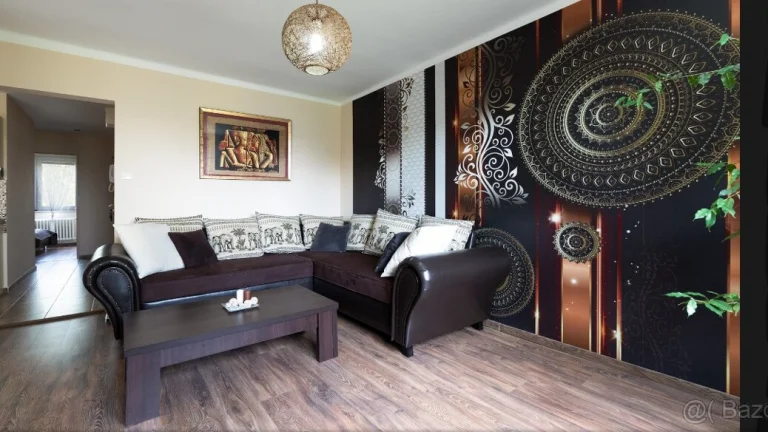 3.IZB. 70m2.RUŽOVÝ HÁJ.KOMPLETNÁ REKONŠTR.DUNAJSKÁ STREDA.