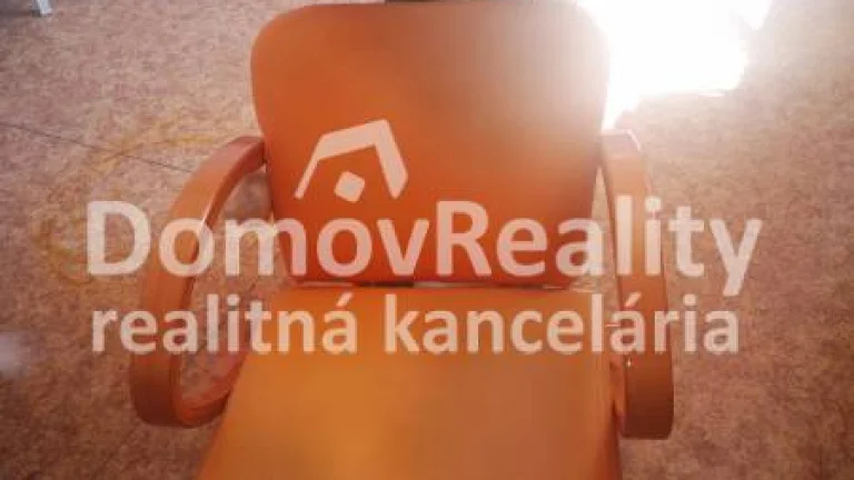 Barber / Kadernícky salón Prievidza – v blízkosti stanice