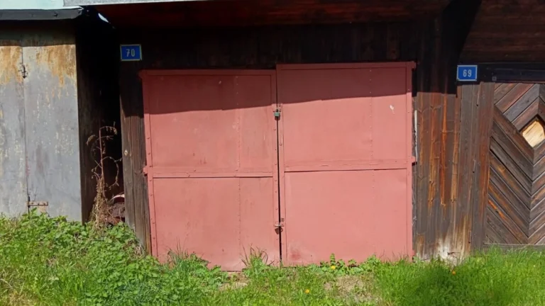 Predám garáž