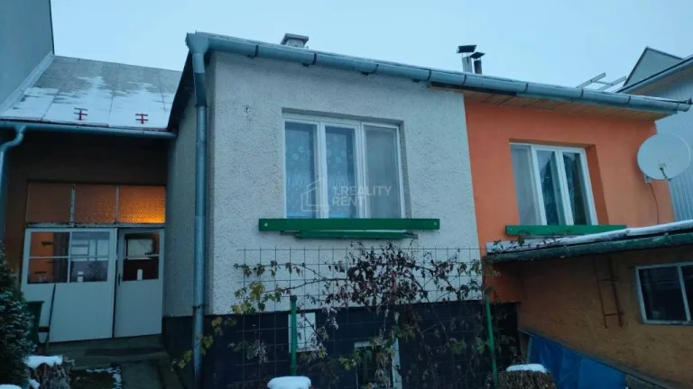 Predaj: Rodinný dom so záhradou a možnosťou ďalšej stavby v