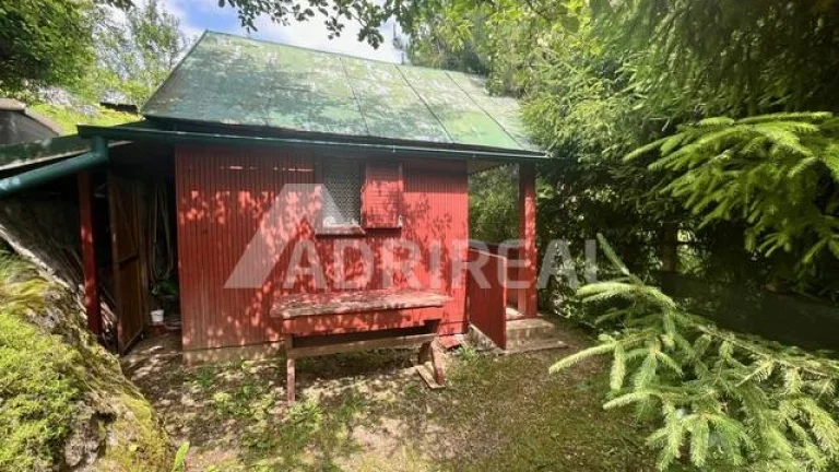 PREDAJ:záhradná chatka so záhradou 374 m2; Tulská-B. Bystric