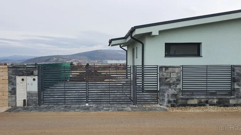 Na predaj dvojdom RED OAK Lužianky Nitra v štandarde