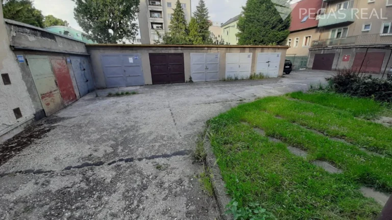 Na predaj garaž v Ružinove -Presovska ul.