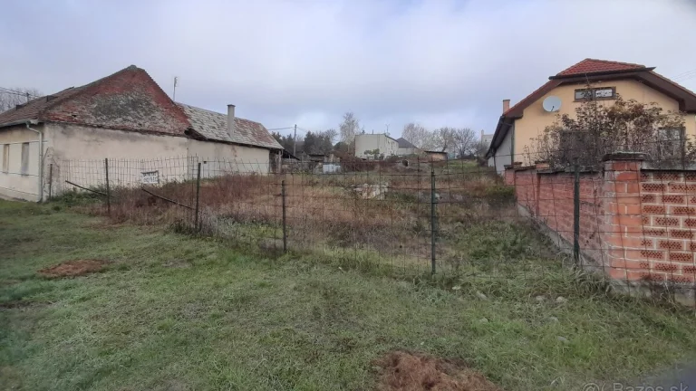 Pozemok Vyškovce nad Ipľom